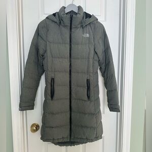 The North Face Women’s Gray Long Puffer Coat | XS |Detachable Hood Winter Parka